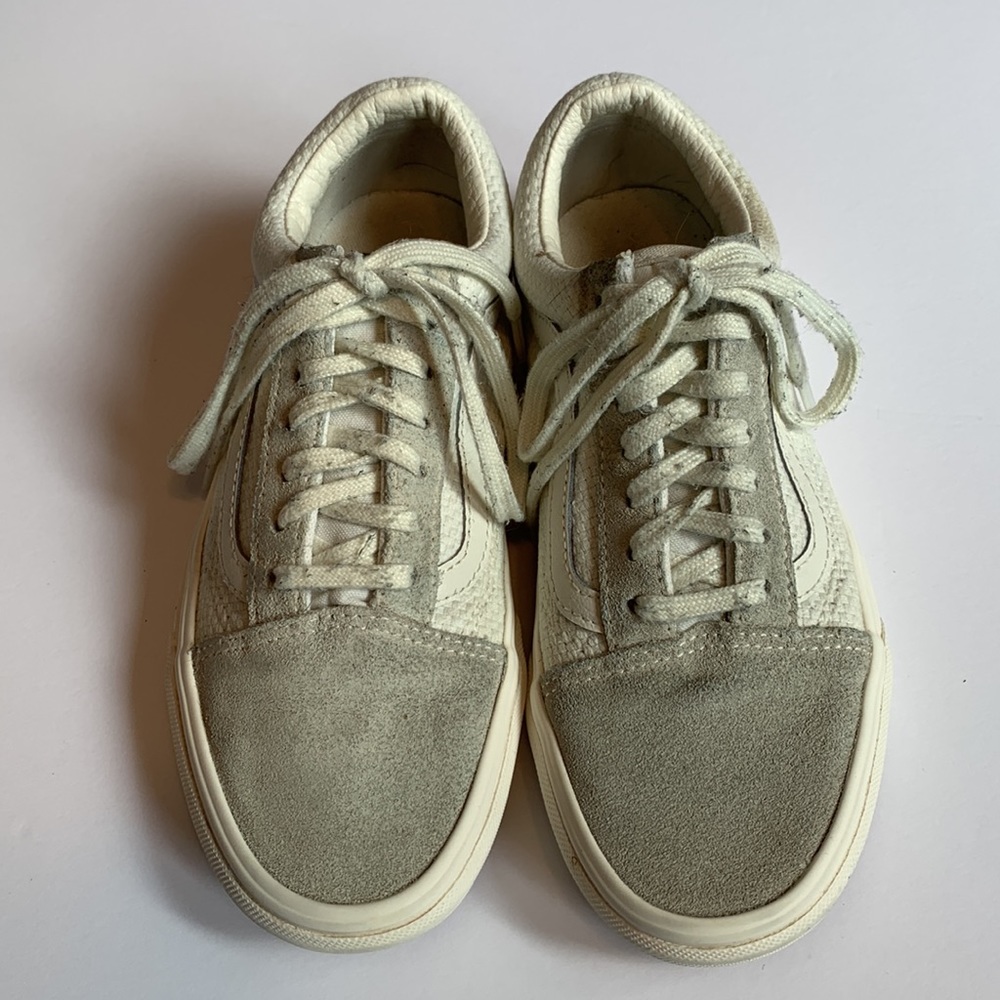 Vans Unisex Old Skool Sneakers - Picture 3 of 8